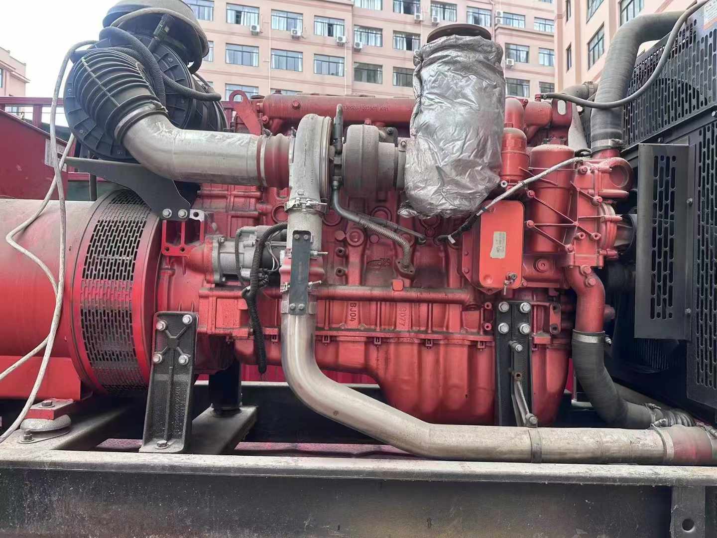 吉首如何选择适合 600kW 柴油发电机组的过载保护器？