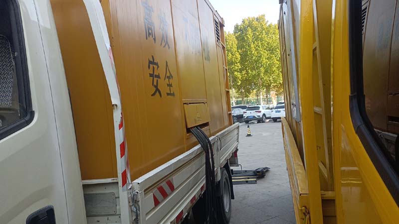 吉首如何判断柴油发电机组和UPS电源的切换时间是否符合要求？