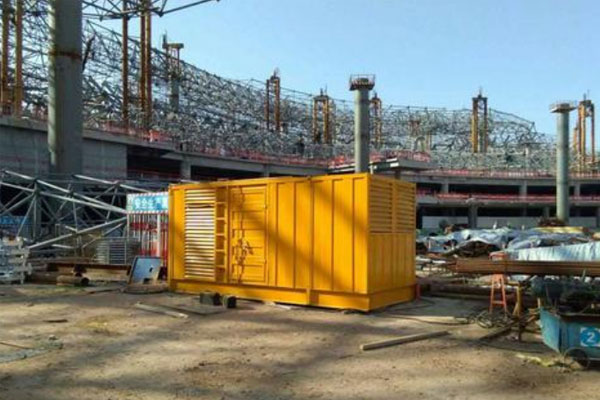 吉首发电机出租如何判断空气滤清器是否需要更换？
